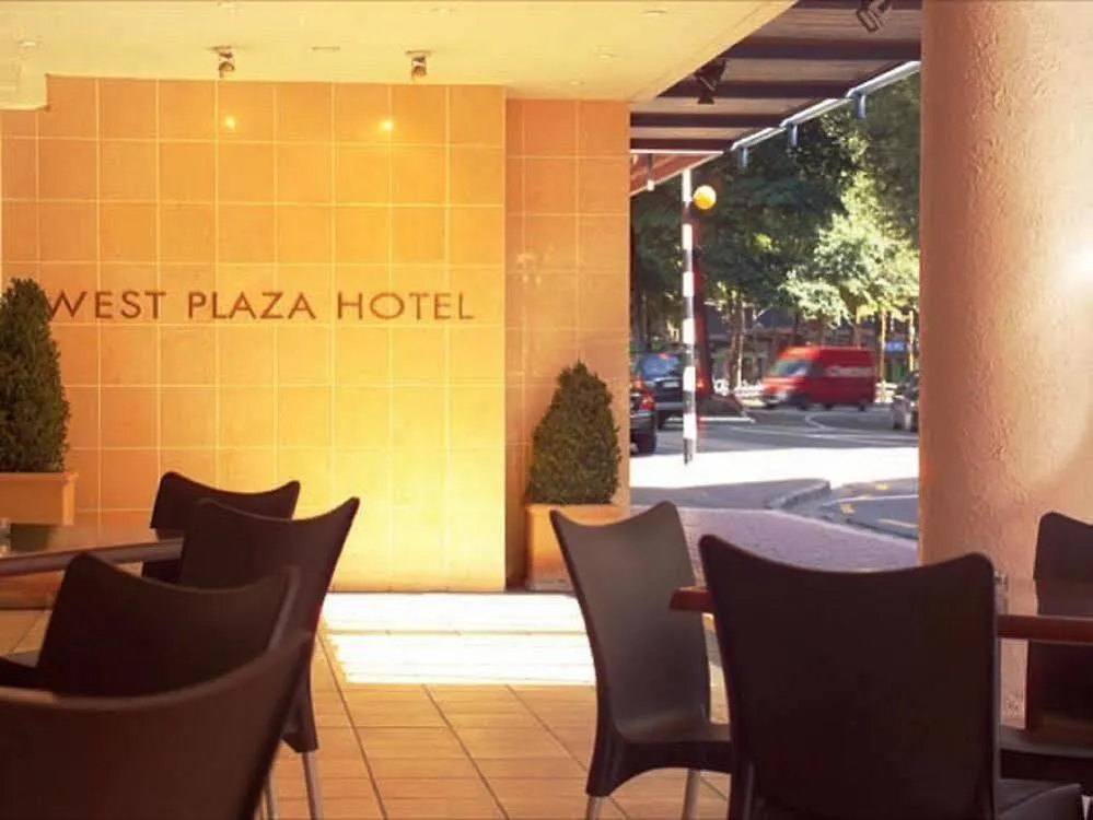 West Plaza Hotel Wellington