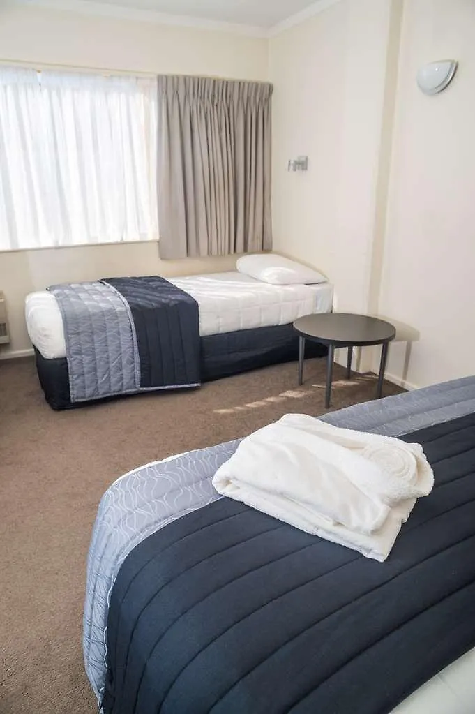 ****  West Plaza Hotel Wellington New Zealand