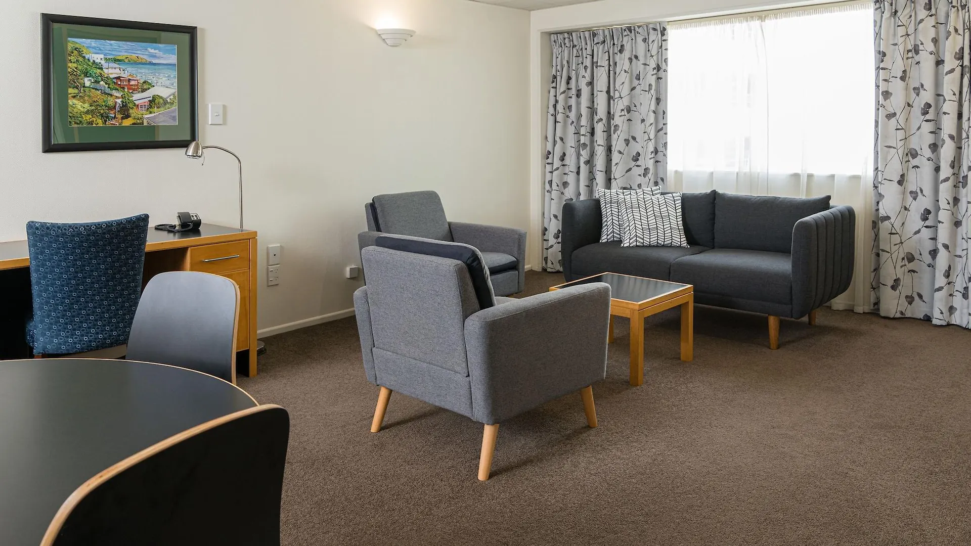 ****  West Plaza Hotel Wellington New Zealand