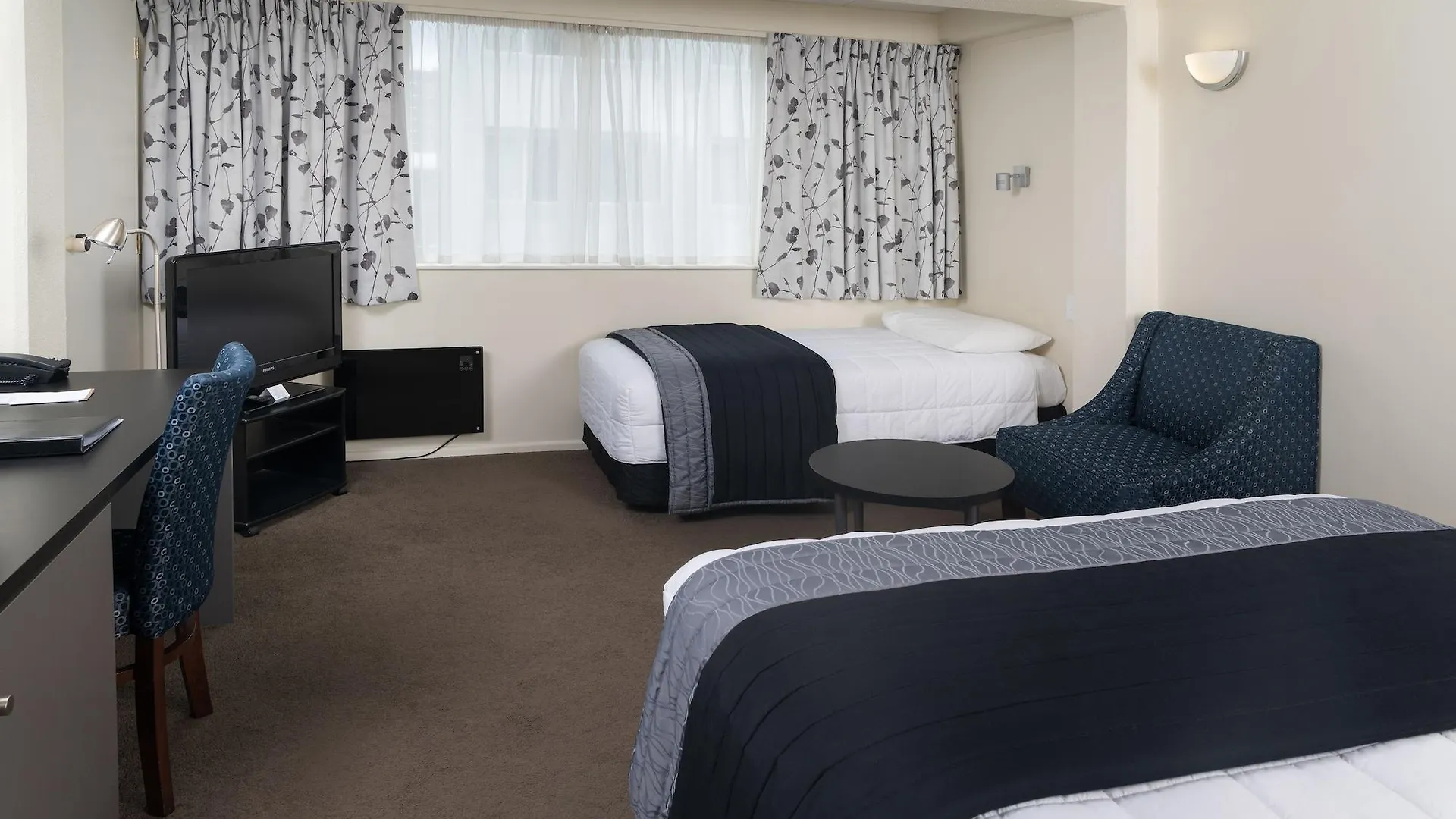 West Plaza Hotel Wellington