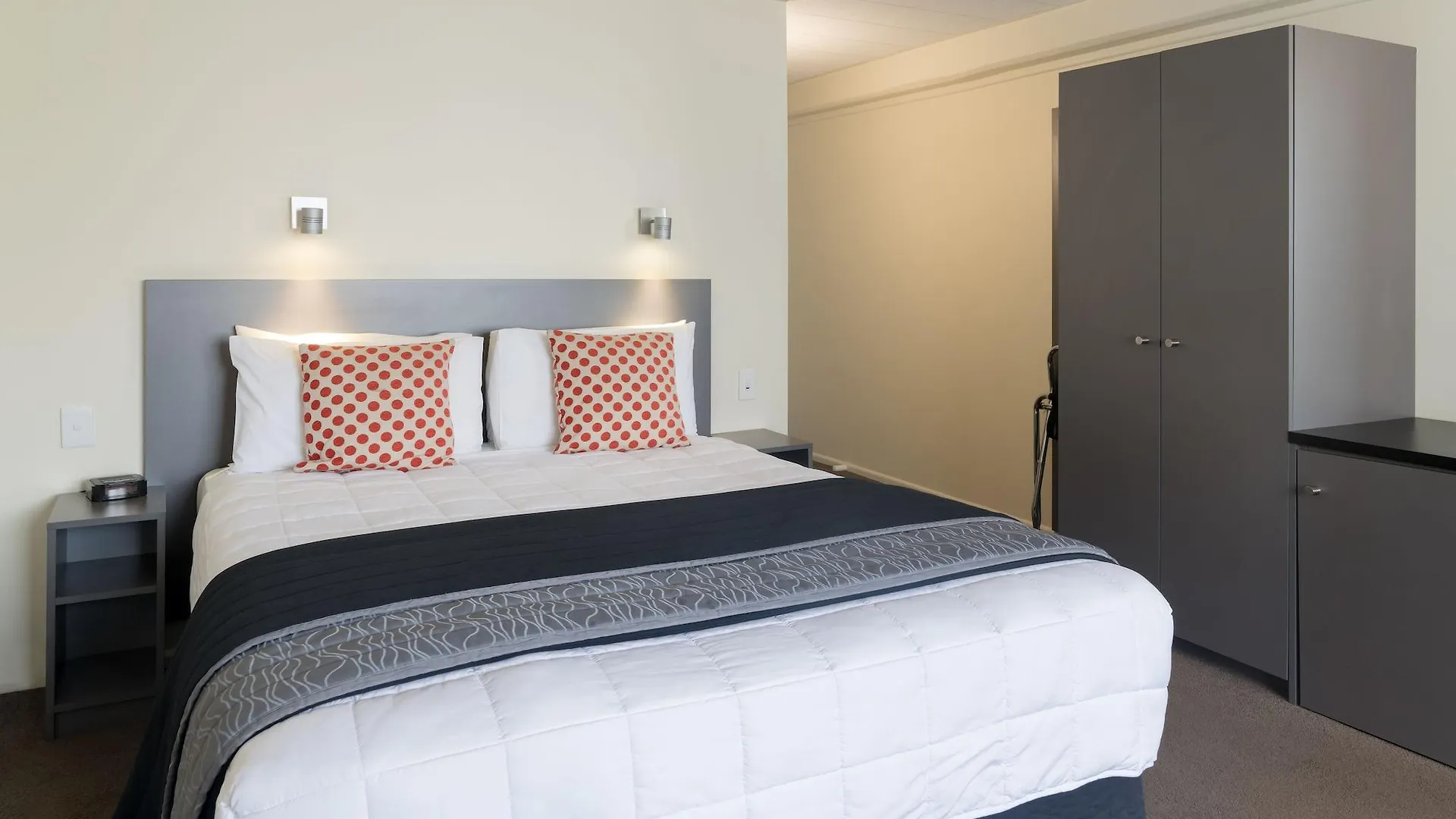 West Plaza Hotel Wellington 4*,  New Zealand